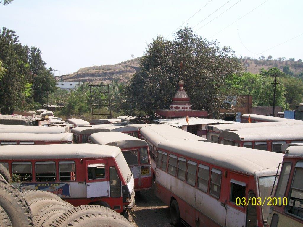 PMC BUSES (86)