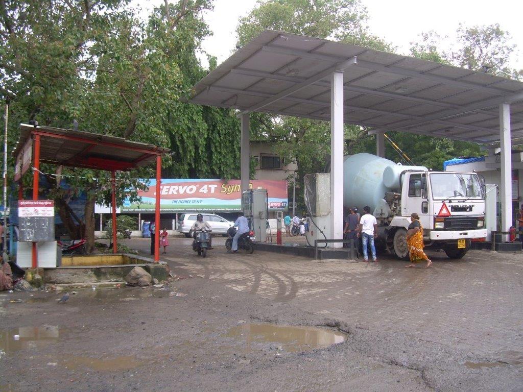 petrol pump (2)